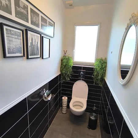 Maison D'hôte Privative Avec Piscine Pour 6 Personnes